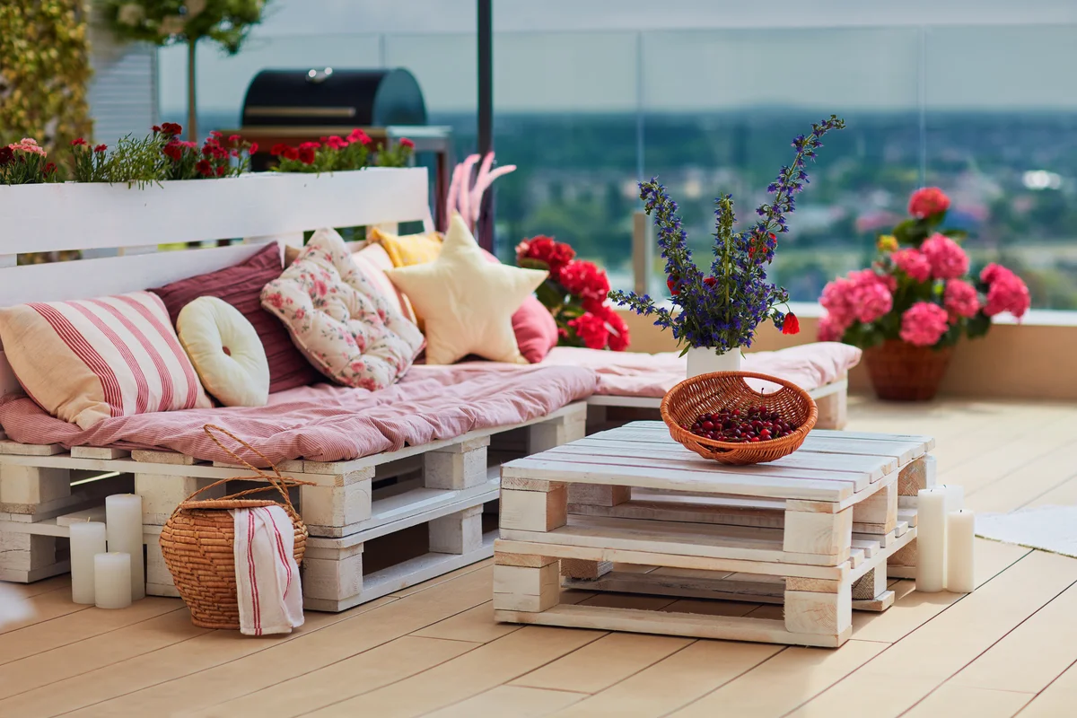 pallet furniture