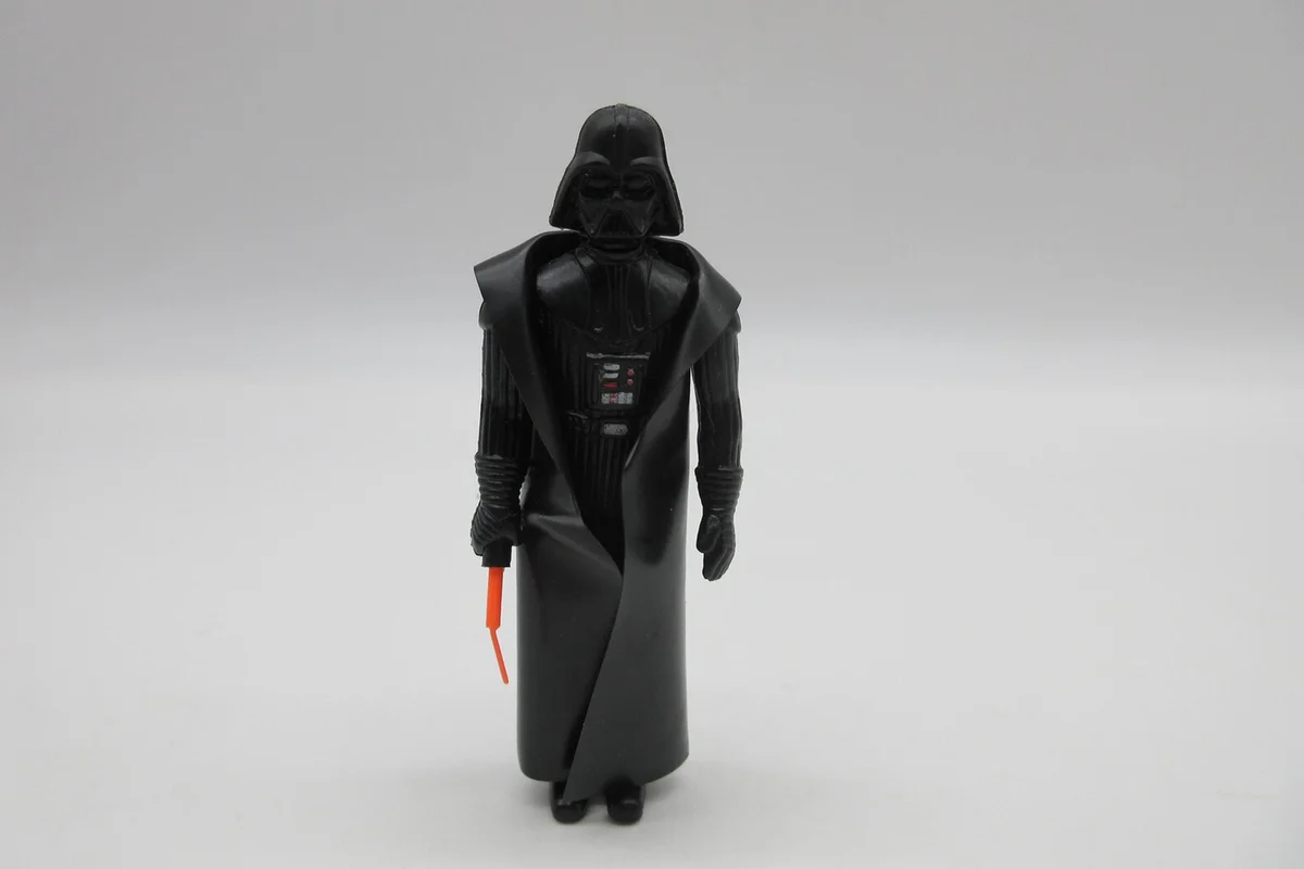 1977 DARTH VADER - Star Wars (Kenner) Vintage Action Figure