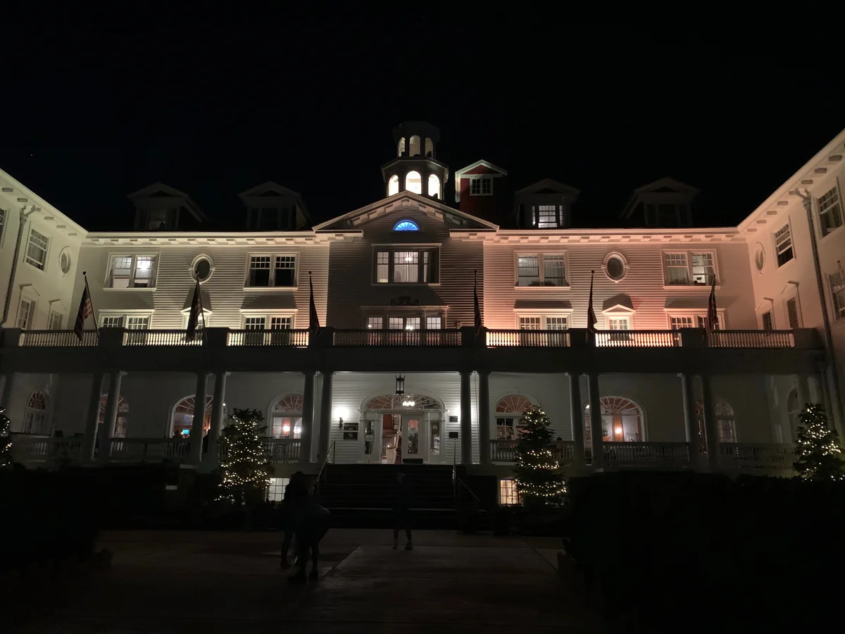 Stanley Hotel at night
