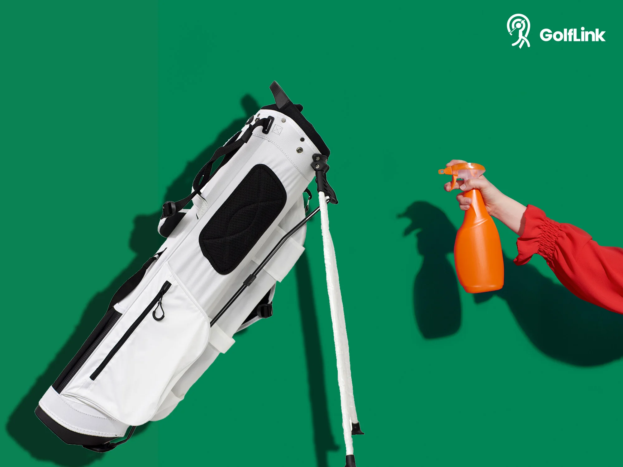 How to clean a golf bag