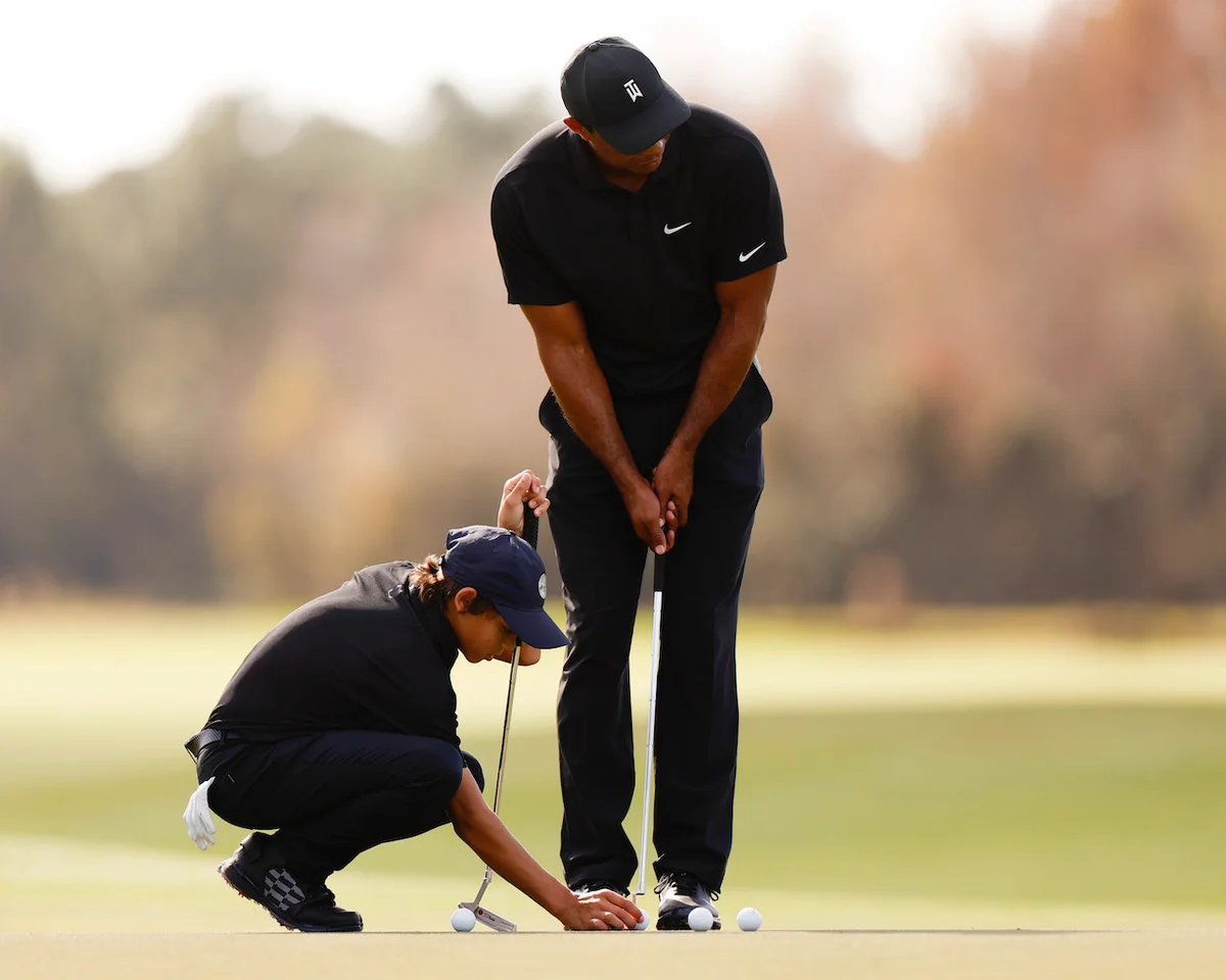 conventional reverse overlap putting grip