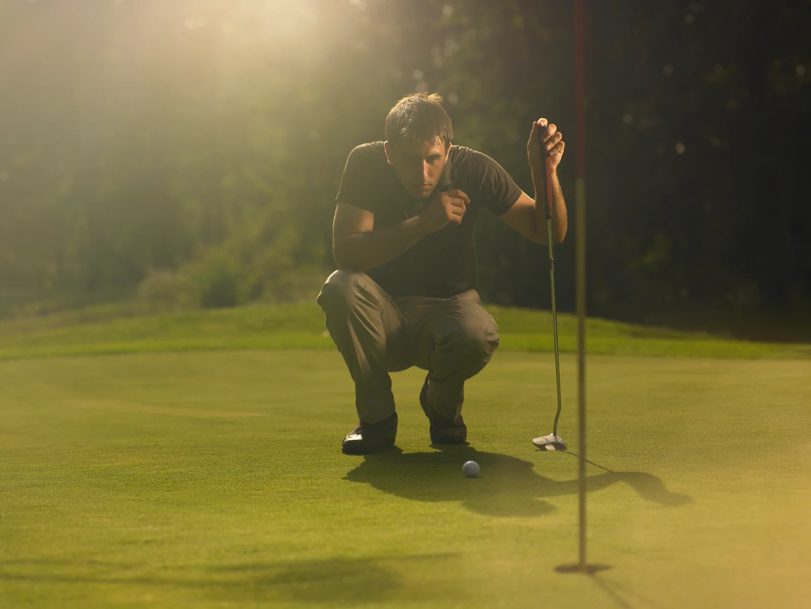 Golfer imagining success