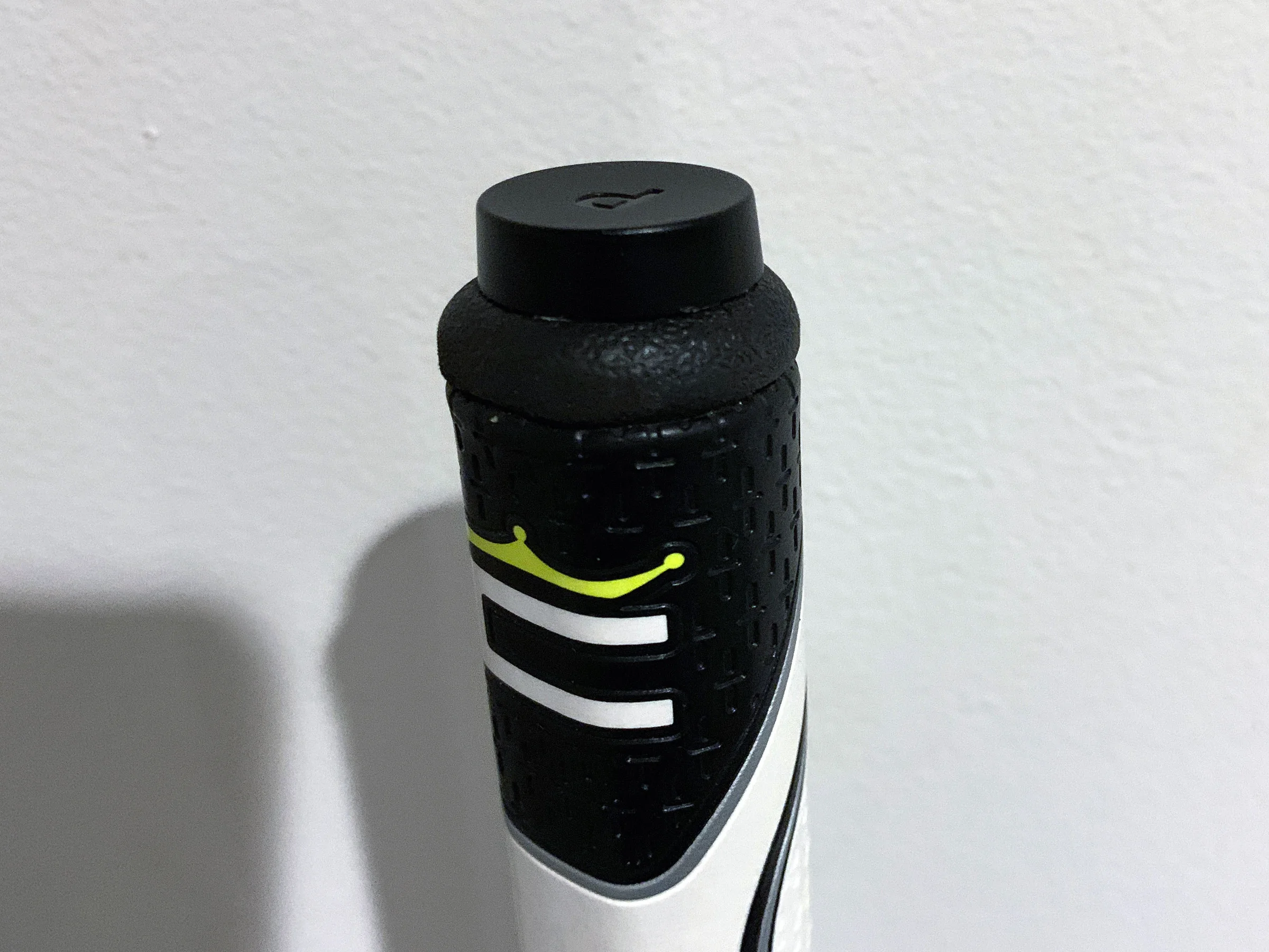Putter with Shot Scope tag