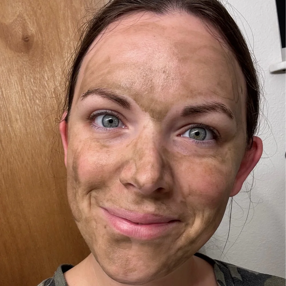 Jamie F wearing a mud mask