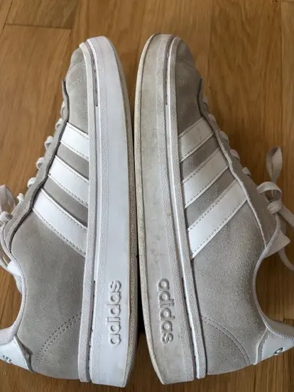 Miss Mouth's shoe cleaner before and after