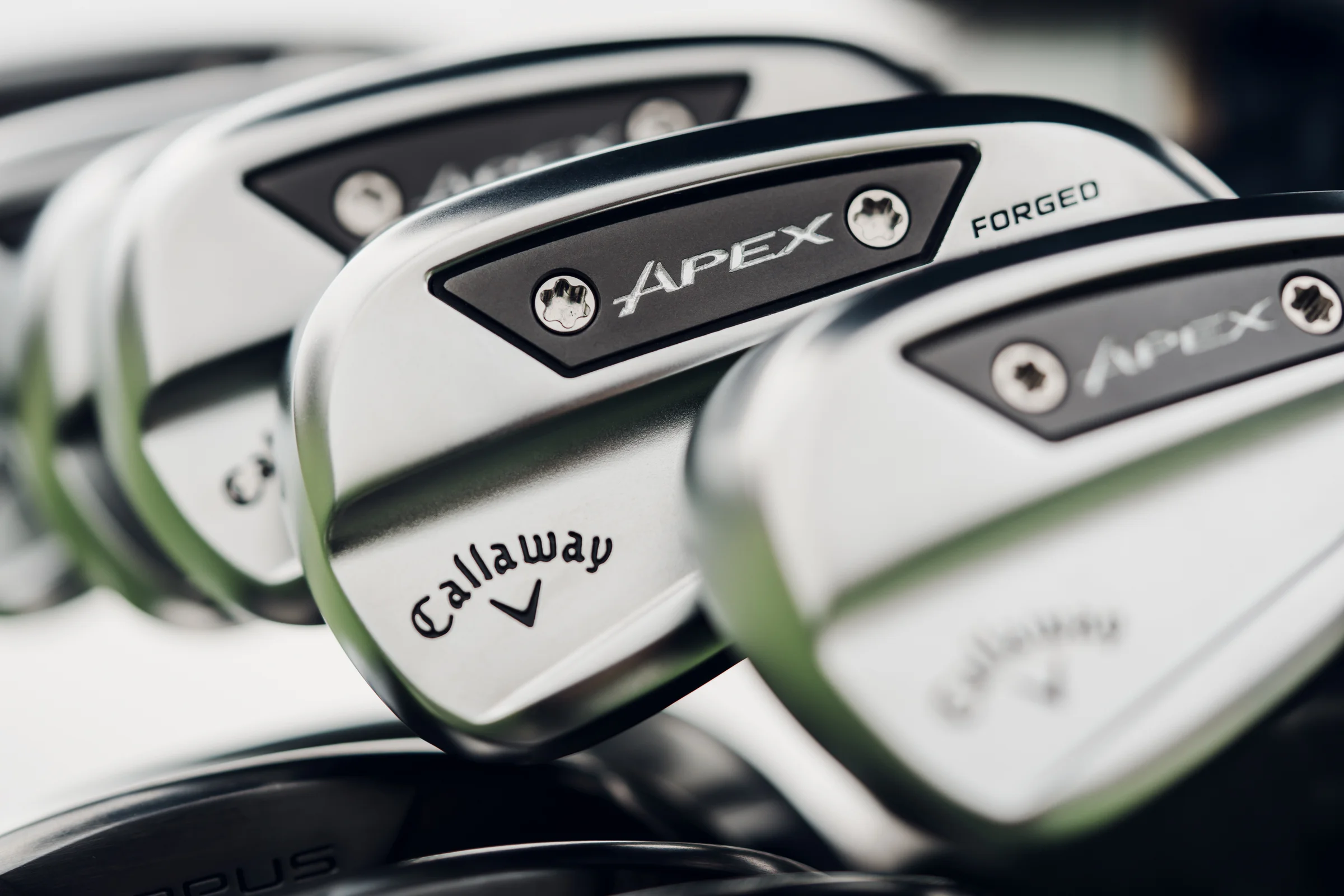Callaway Apex Ai200 irons