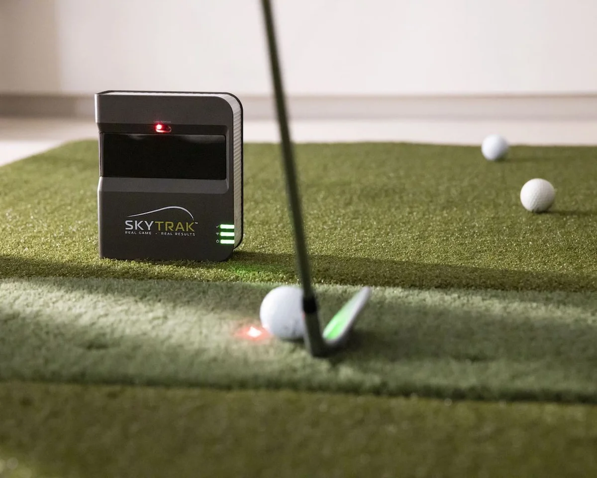 SkyTrak launch monitor